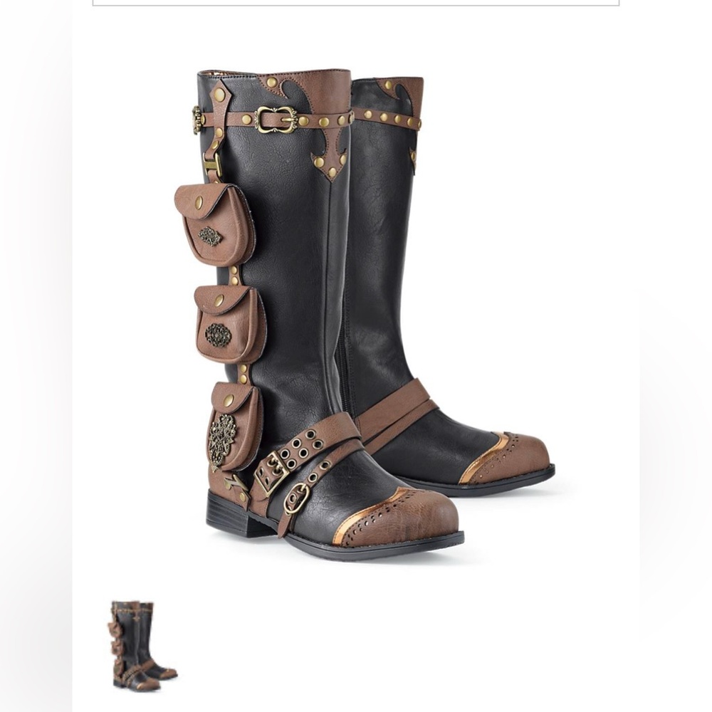 The Pyramid Collection Boots Size 5 Embellished Cargo Pouches . Wildwalkers*